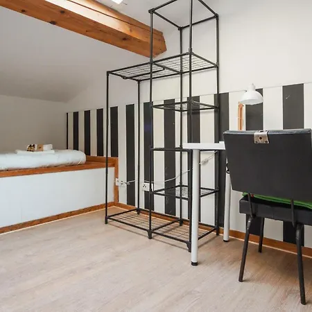 Superb Duplex With Air Conditioning In The Heart Oh - Welkeys * Hyères