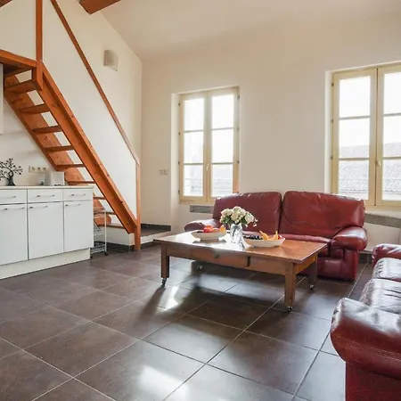 Superb Duplex With Air Conditioning In The Heart Oh - Welkeys *