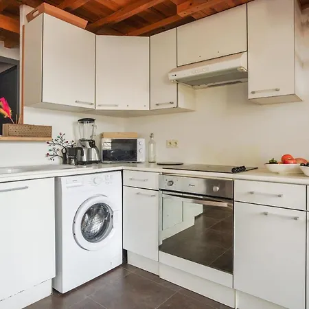Superb Duplex With Air Conditioning In The Heart Oh - Welkeys *